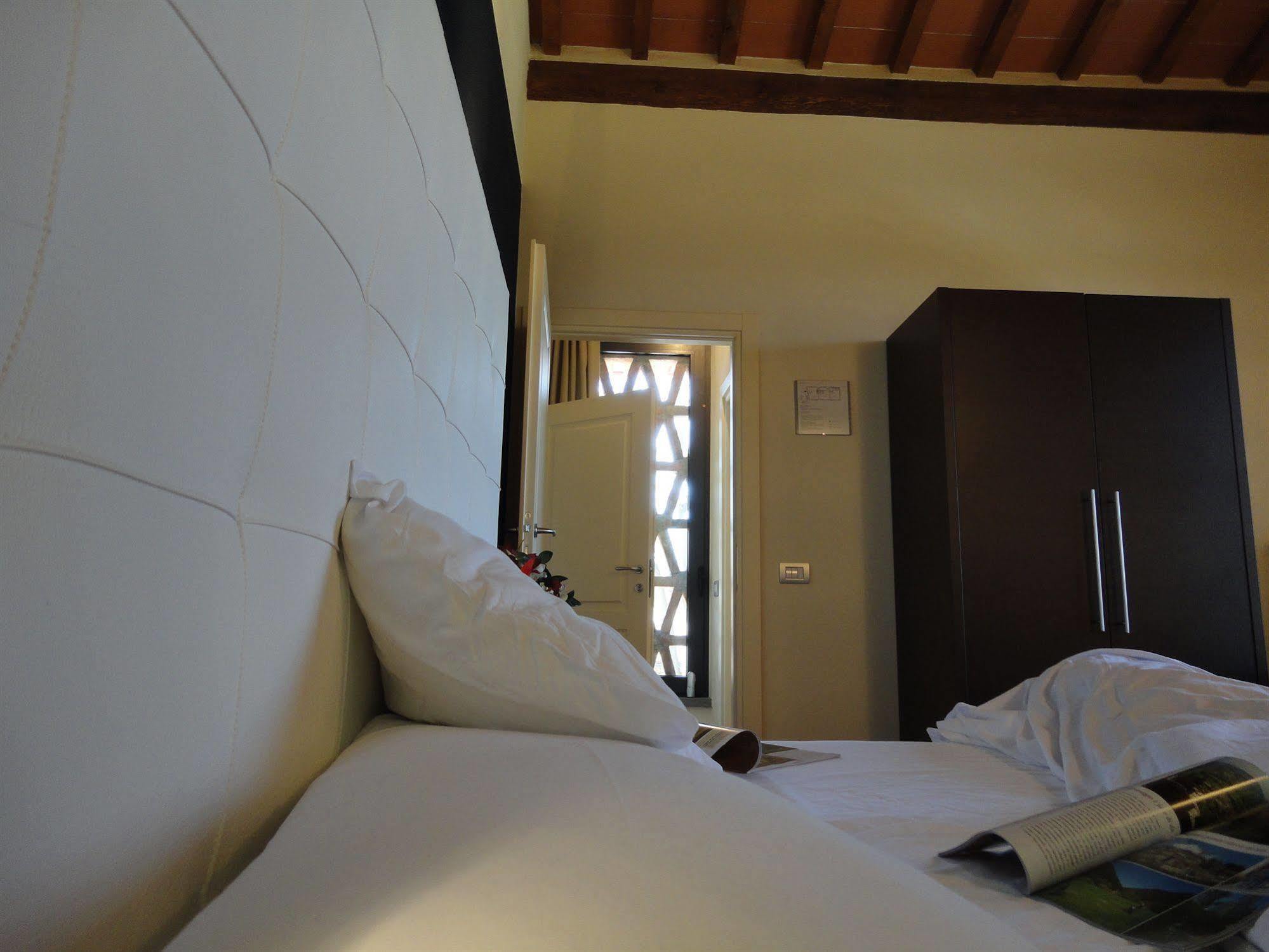 Il Poggiolo Delle Rose Bed&Breakfast Tavarnuzze Εξωτερικό φωτογραφία